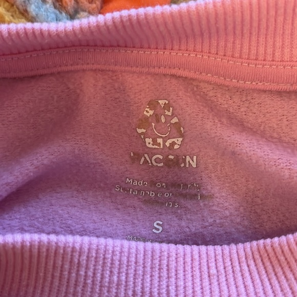 small pink pacsun sweatshirt - Picture 4 of 4
